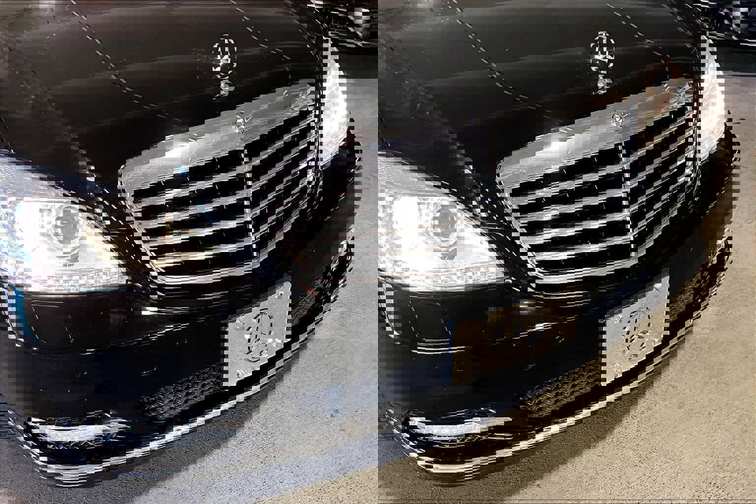 Used 2010 Mercedes-Benz S 550 4MATIC image 29