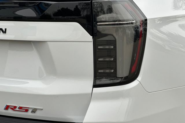 New 2026 Chevrolet Suburban RST w/ RST Capability Package image 38
