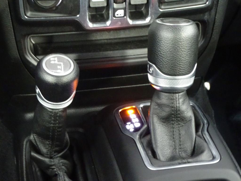 Used 2021 Jeep Wrangler Unlimited Sport image 37