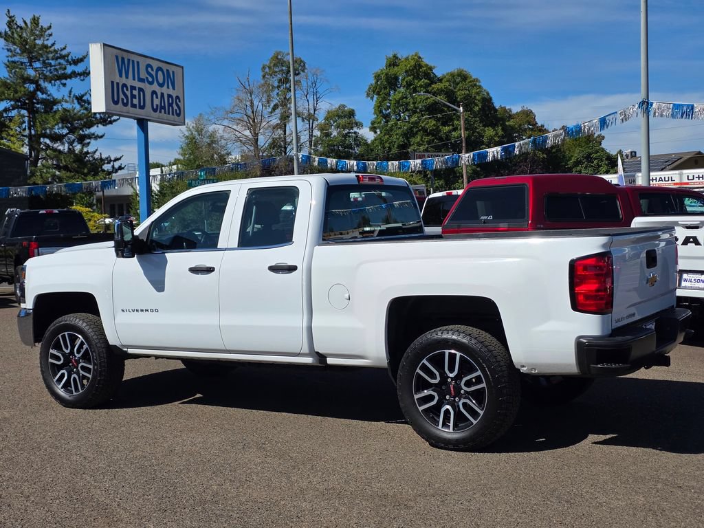 Used 2017 Chevrolet Silverado 1500 W/T w/ Trailering Package AWD/4WD image 2