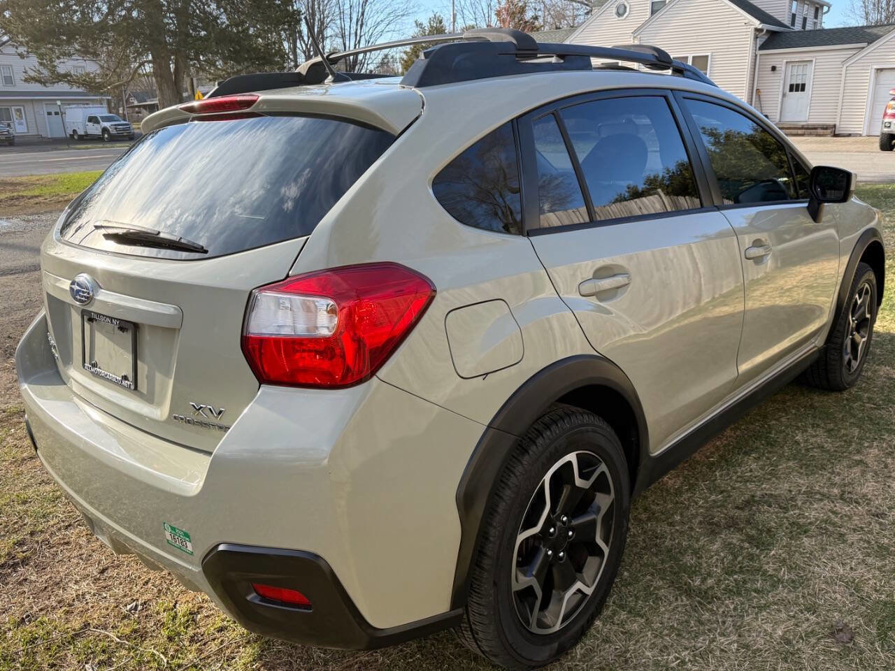 Used 2015 Subaru Crosstrek 2.0i Premium w/ Moonroof Package AWD/4WD image 5