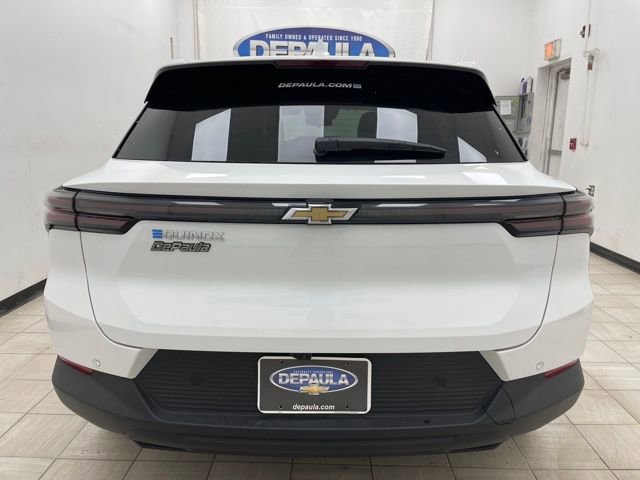 New 2026 Chevrolet Equinox EV LT image 17