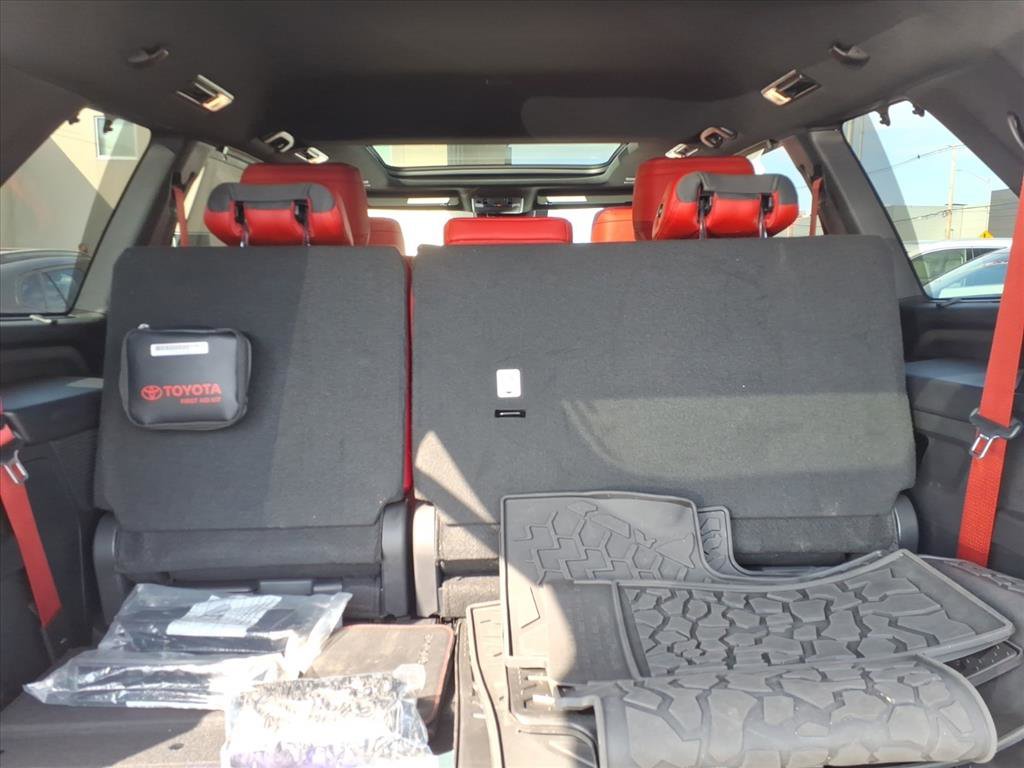 Used 2025 Toyota Sequoia TRD Pro image 31