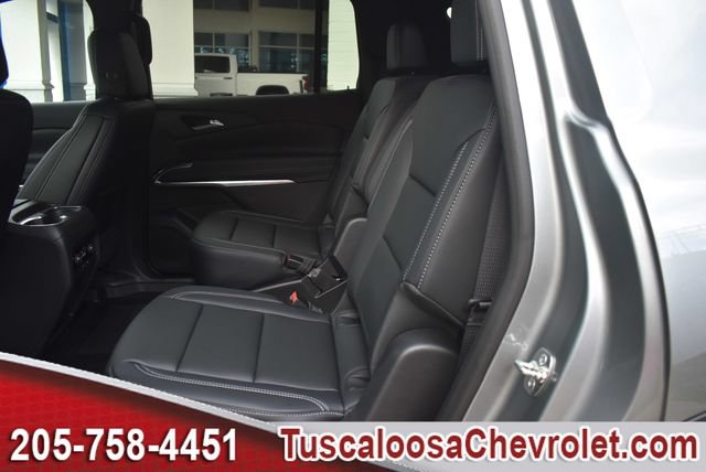 New 2026 Chevrolet Traverse LT w/ LPO, Floor Liner Package FWD image 17