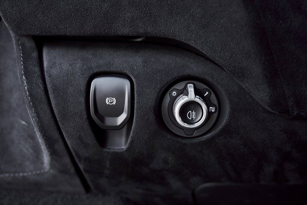 Used 2024 McLaren 750S image 48