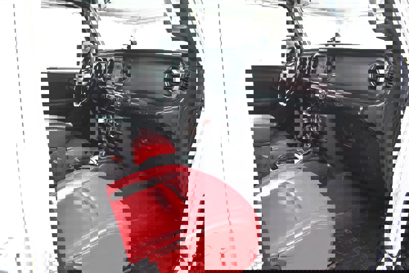 Used 2018 Jeep Wrangler Unlimited Sport S image 21