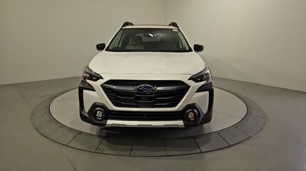 Used 2025 Subaru Outback Limited image 10