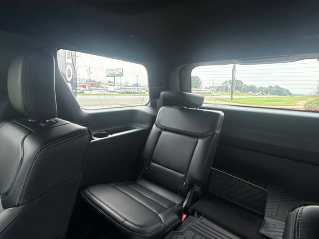 Used 2026 Ford Expedition Platinum w/ Stealth Appearance Package AWD/4WD image 28