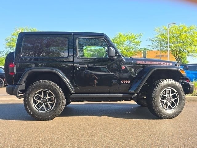 Used 2024 Jeep Wrangler Rubicon AWD/4WD image 33