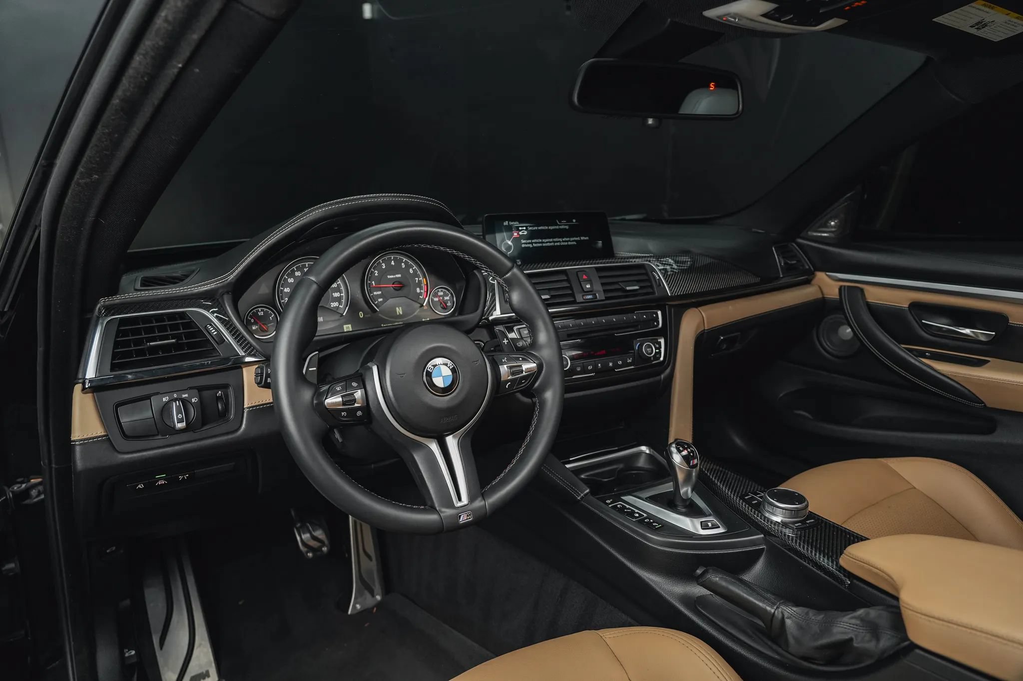 Used 2015 BMW M4 Coupe w/ Executive Package RWD image 35