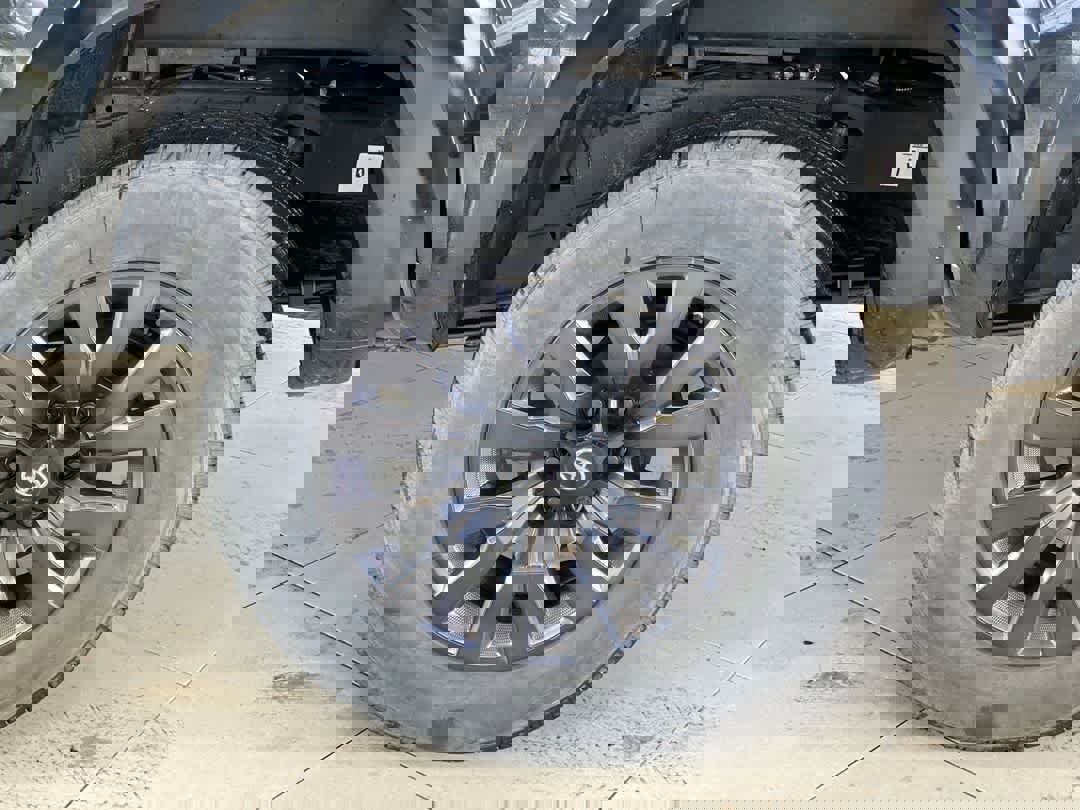 Used 2023 Toyota Tacoma Limited w/ Nightshade Package image 13