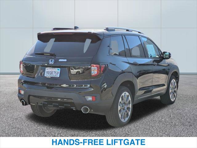 Certified 2024 Honda Passport Black Edition image 7