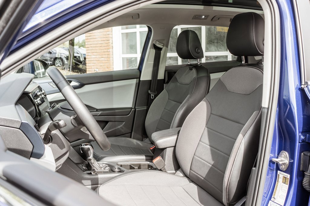 Used 2022 Volkswagen Taos SE image 7