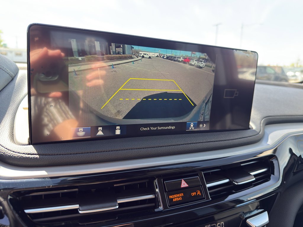 New 2026 Acura MDX SH-AWD image 18