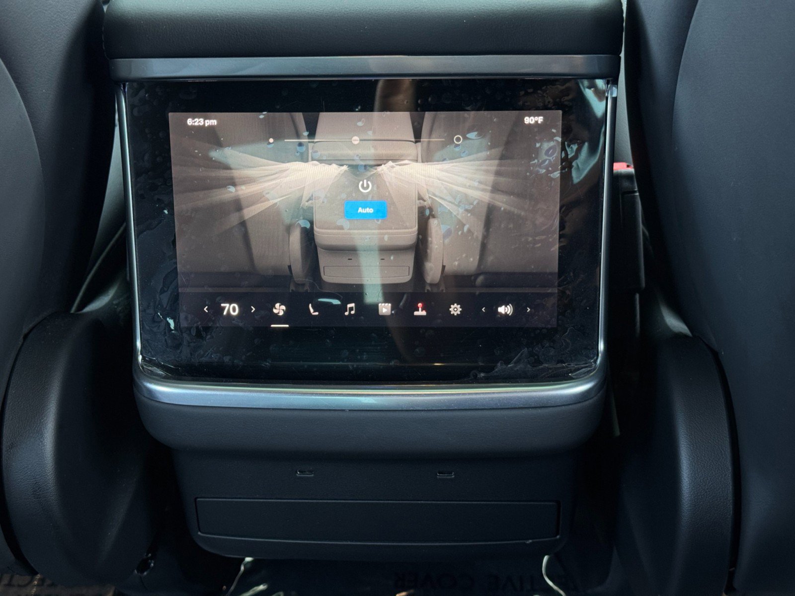 Used 2022 Tesla Model X image 33