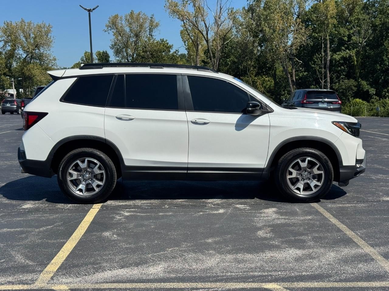 Certified 2023 Honda Passport TrailSport image 3