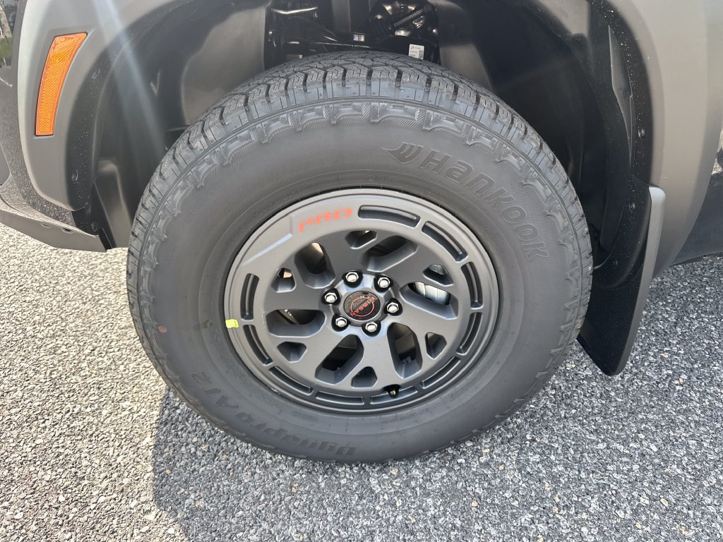 New 2026 Nissan Frontier PRO-4X w/ Pro-4x Convenience Package AWD/4WD image 13