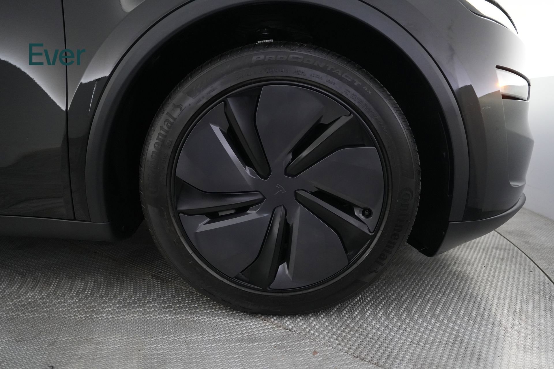 Used 2026 Tesla Model Y Long Range RWD image 20