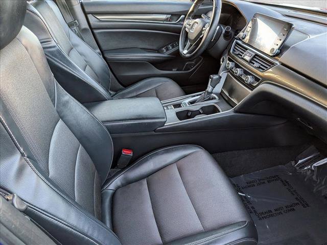 Used 2018 Honda Accord Sport image 19