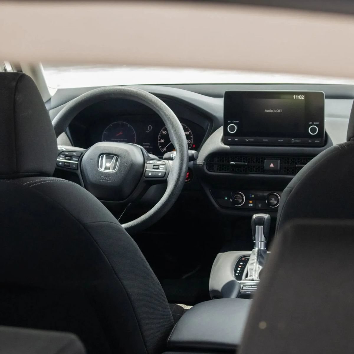 Used 2024 Honda HR-V LX image 17