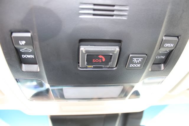 Used 2024 Lexus ES 300h w/ Accessory Package (Z1) FWD image 29