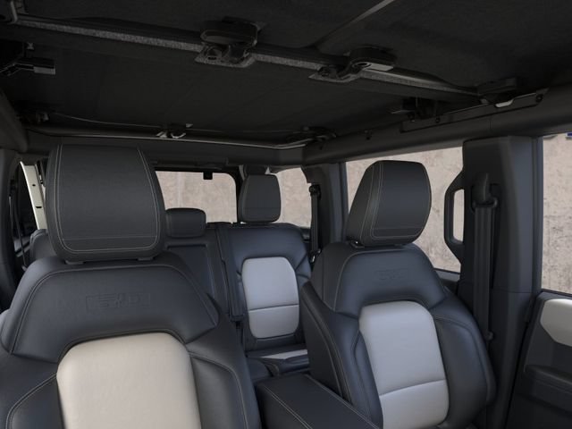 New 2026 Ford Bronco Outer Banks w/ Sasquatch Package AWD/4WD image 12