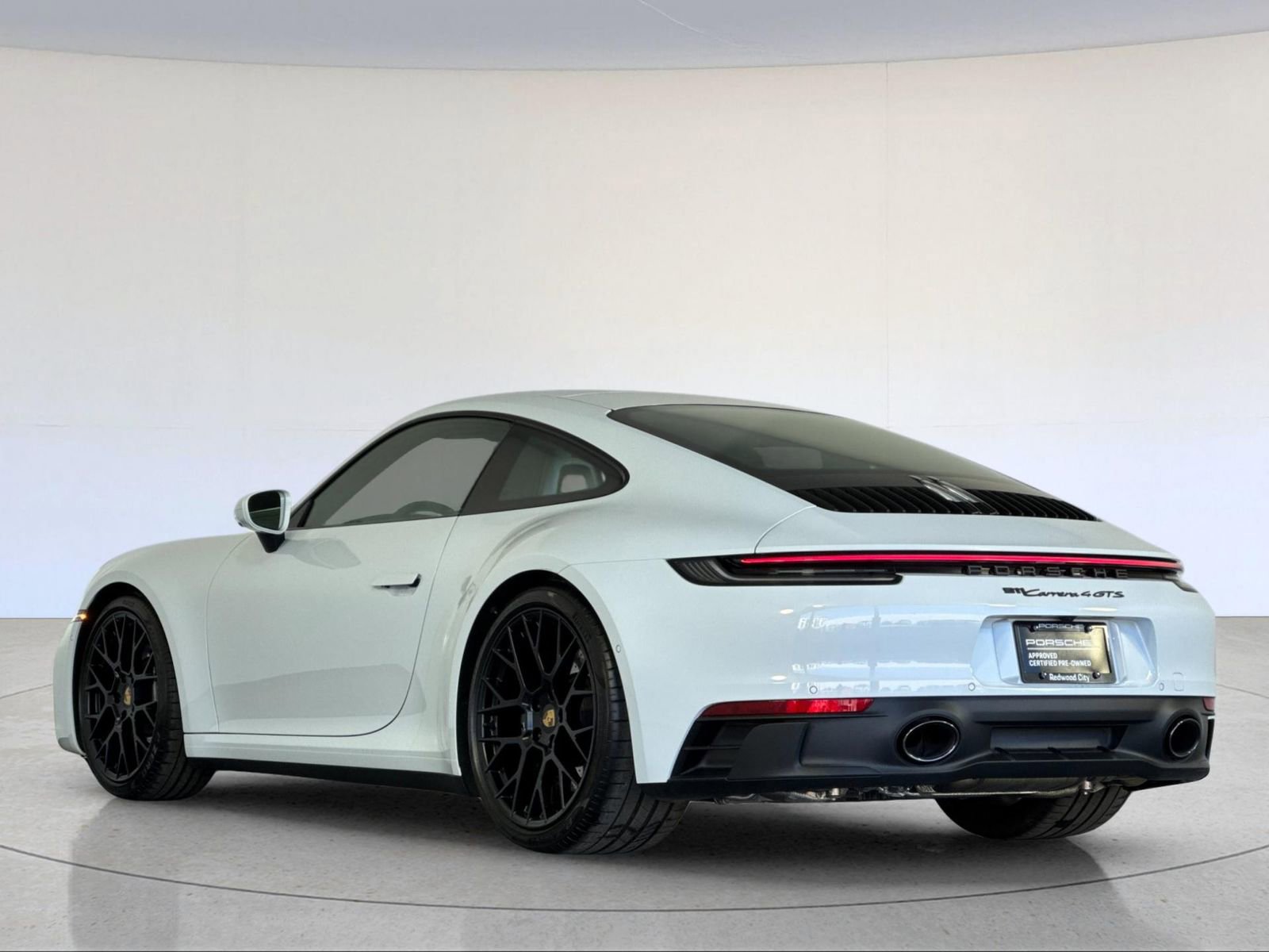 Certified 2022 Porsche 911 Carrera 4 GTS image 3