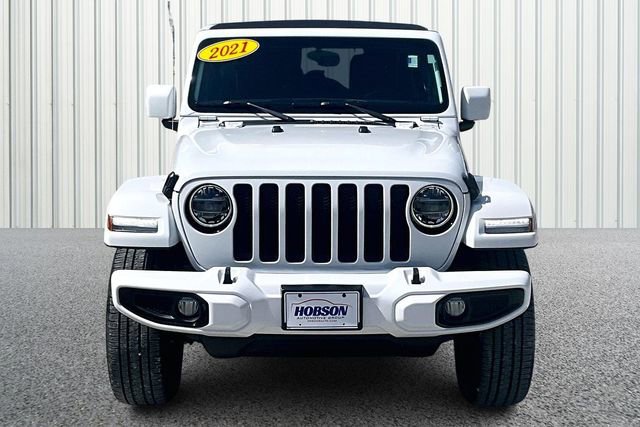 Used 2021 Jeep Wrangler Unlimited Sahara image 3