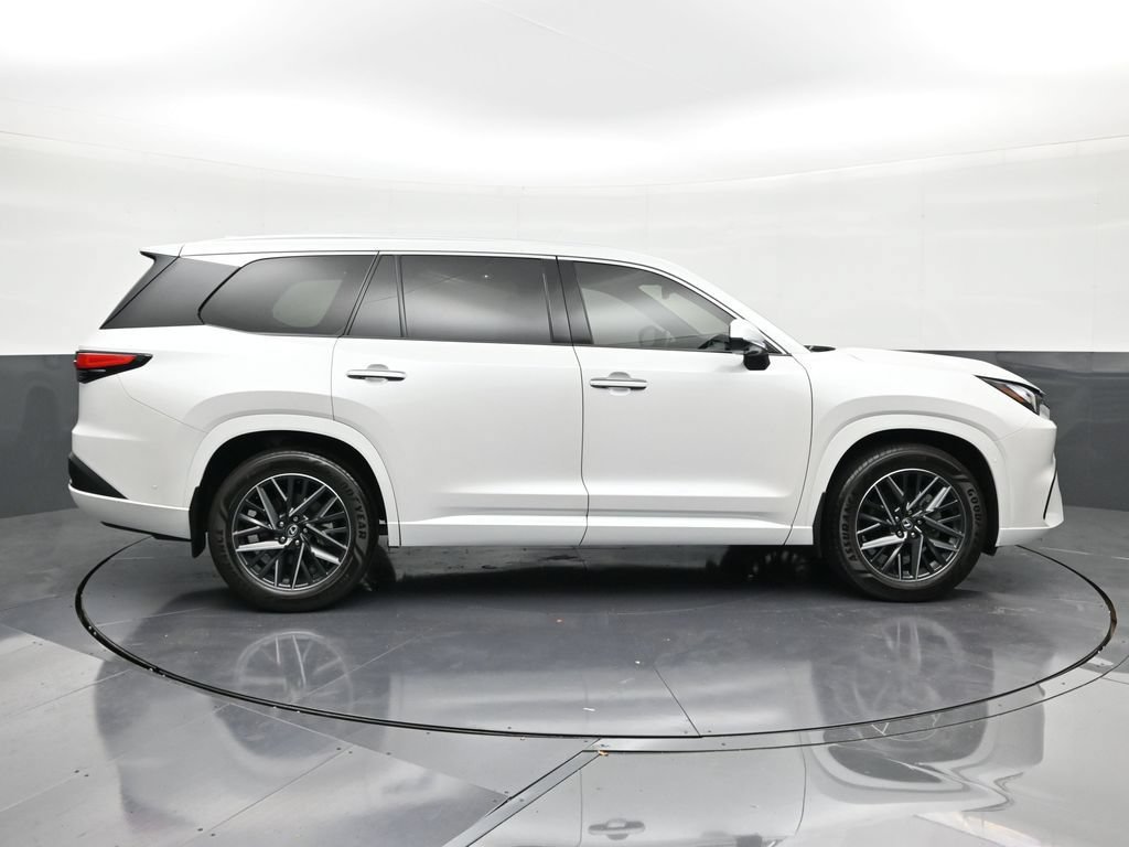 Used 2025 Lexus TX 350 AWD w/ Technology Package image 4