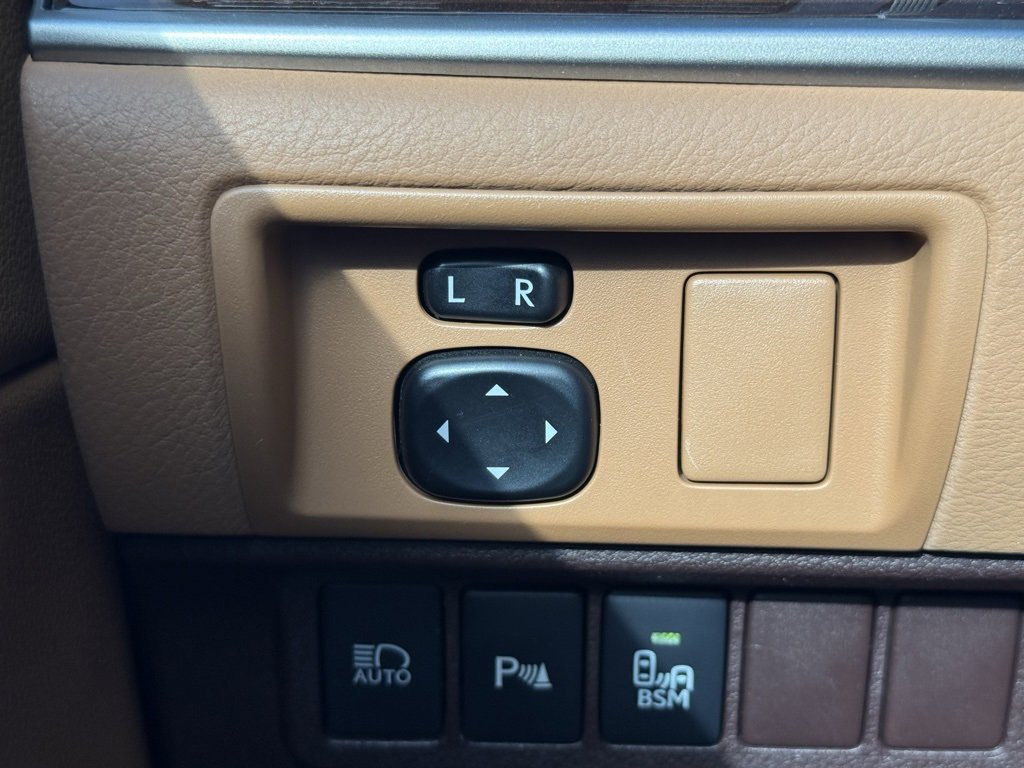 Used 2017 Lexus ES 350 image 22