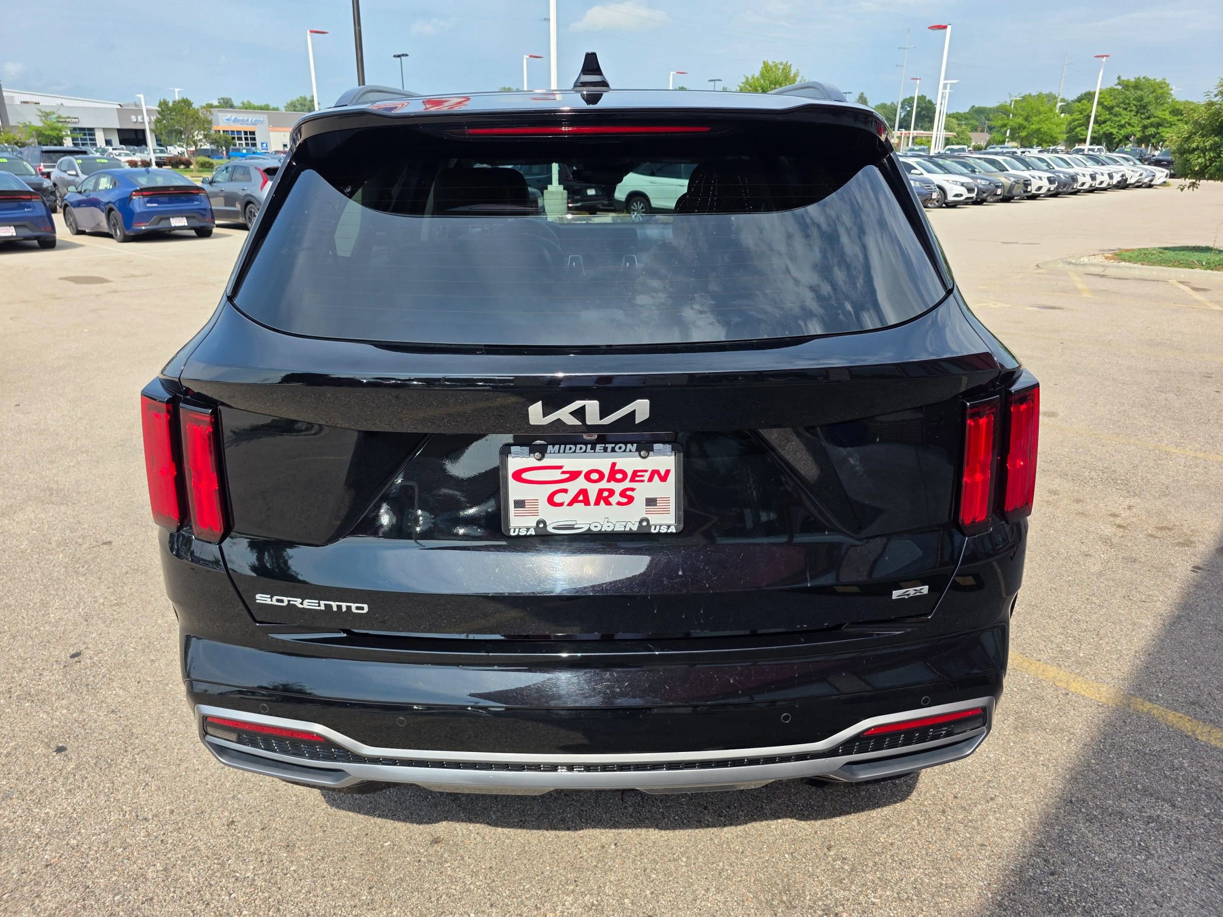 Used 2023 Kia Sorento SX image 4