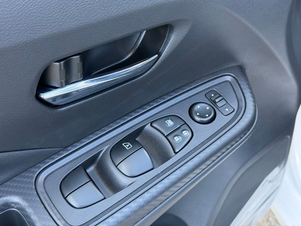 New 2025 Nissan Versa SV w/ Trunk Package image 9