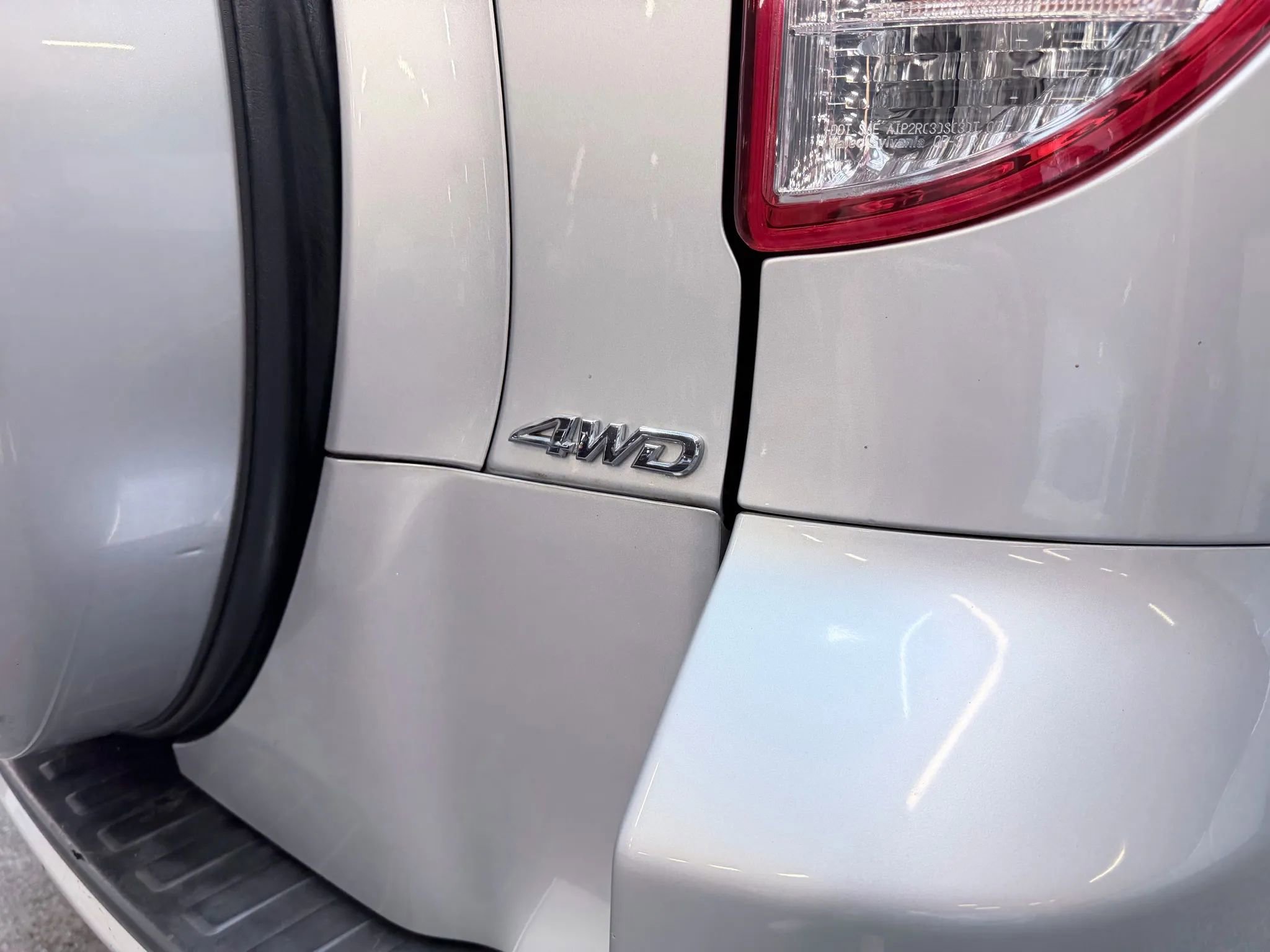 Used 2011 Toyota RAV4 4WD w/ Base L4 Extra Value Pkg image 8