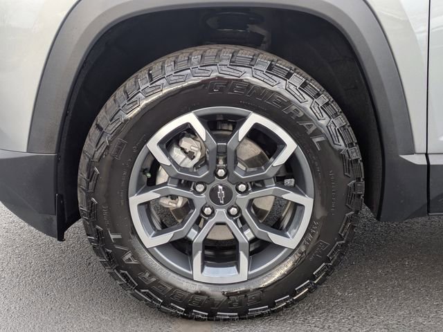 Used 2026 Chevrolet Equinox ACTIV w/ Safety and Technology Package image 10