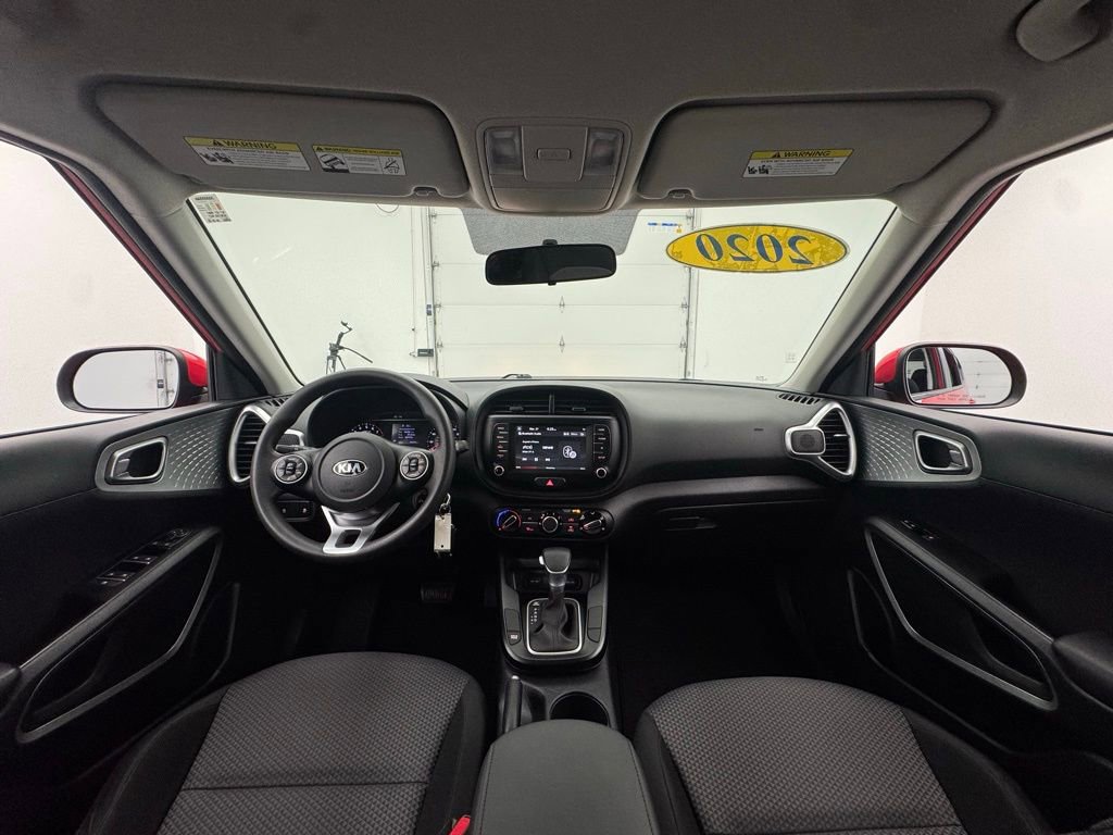 Used 2020 Kia Soul LX image 3