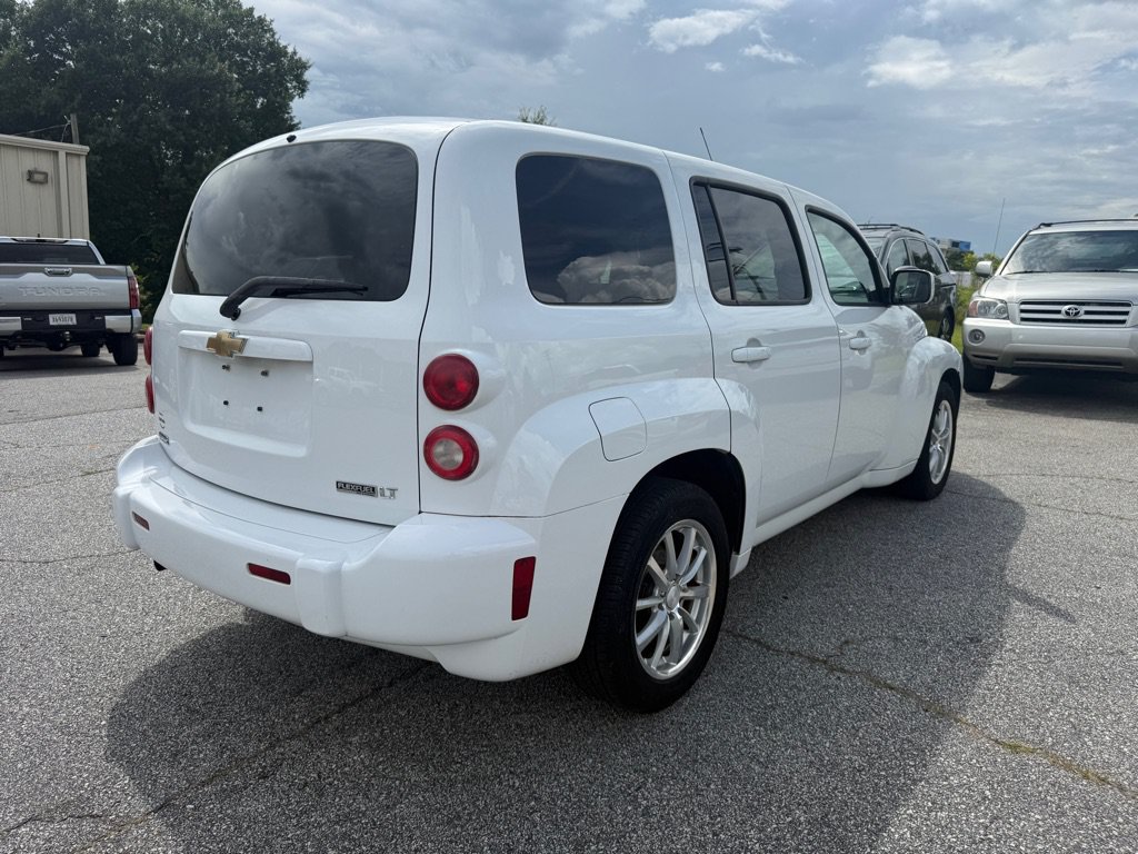 Used 2011 Chevrolet HHR LT FWD image 7