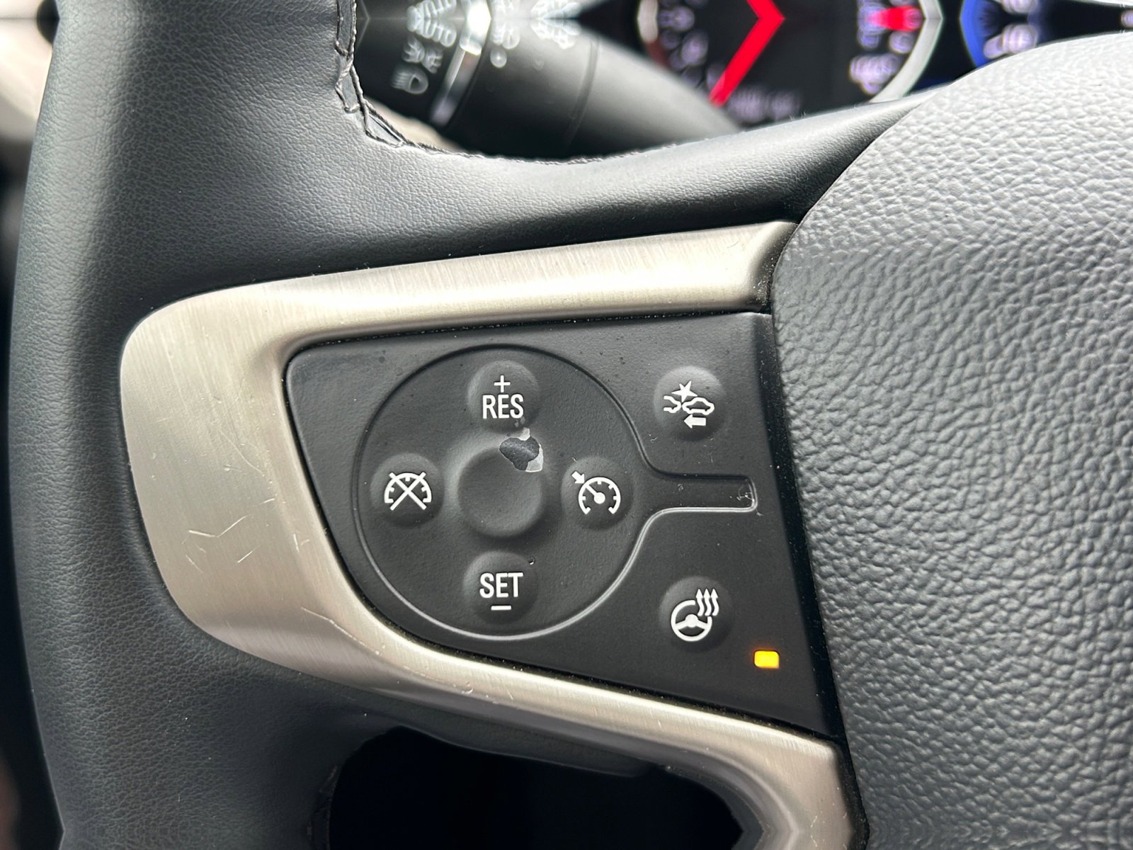 Used 2023 GMC Acadia Denali w/ Denali Ultimate Package image 26