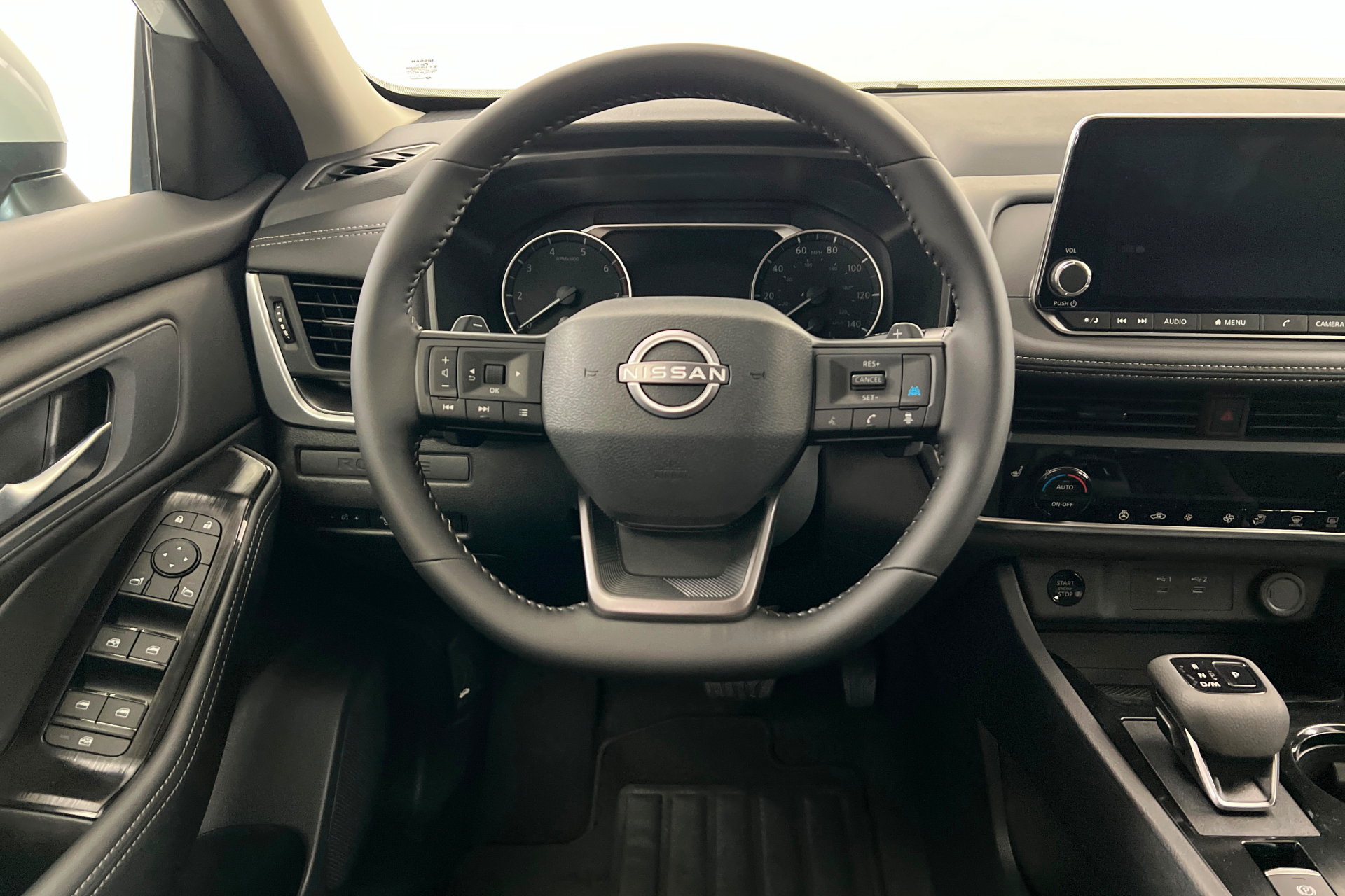 New 2026 Nissan Rogue SV w/ Cold Weather Package AWD/4WD image 12