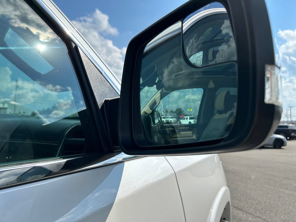 Used 2021 RAM 1500 Limited AWD/4WD image 16