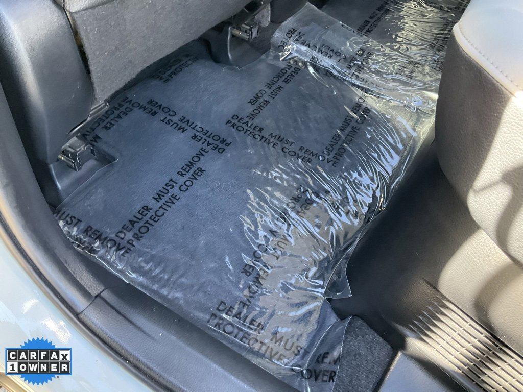 Used 2017 Toyota RAV4 Limited image 29