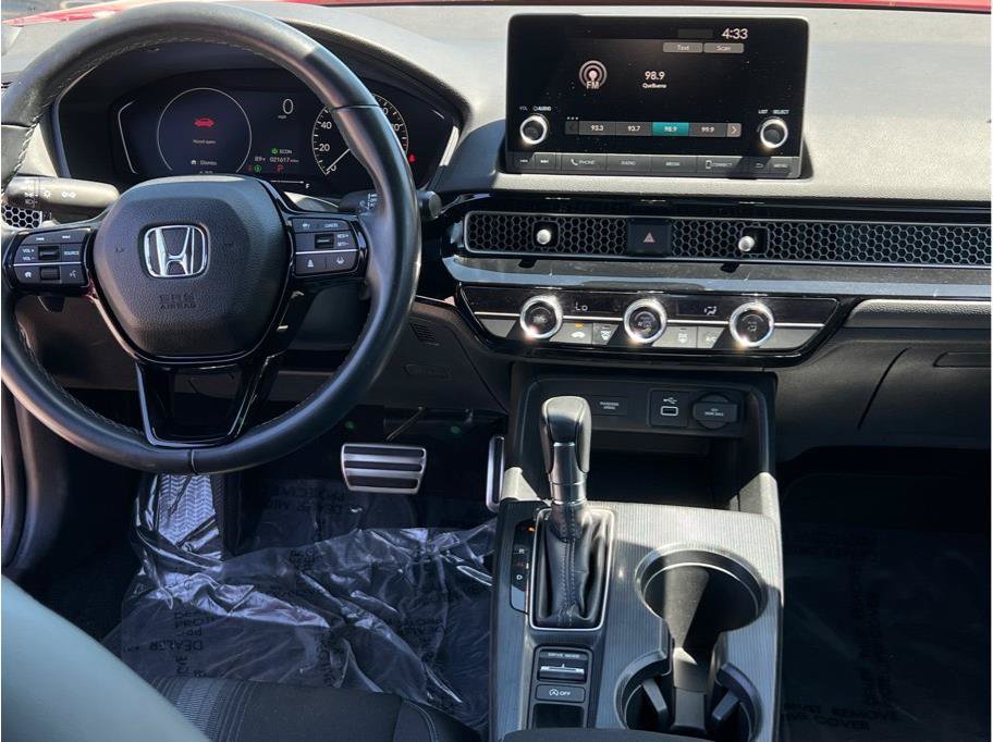 Used 2023 Honda Civic Sport image 10