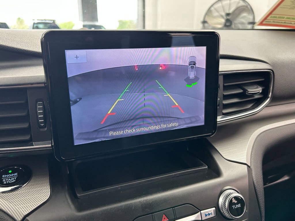 Used 2020 Ford Explorer XLT w/ Equipment Group 202A image 19