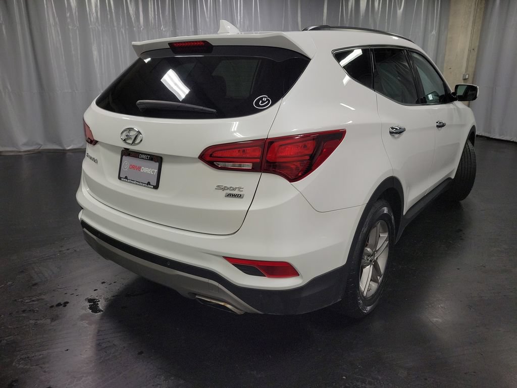Used 2017 Hyundai Santa Fe Sport w/ 2.4L Tech Package 04 AWD/4WD image 9