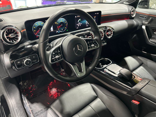 Used 2021 Mercedes-Benz CLA 250 4MATIC image 37