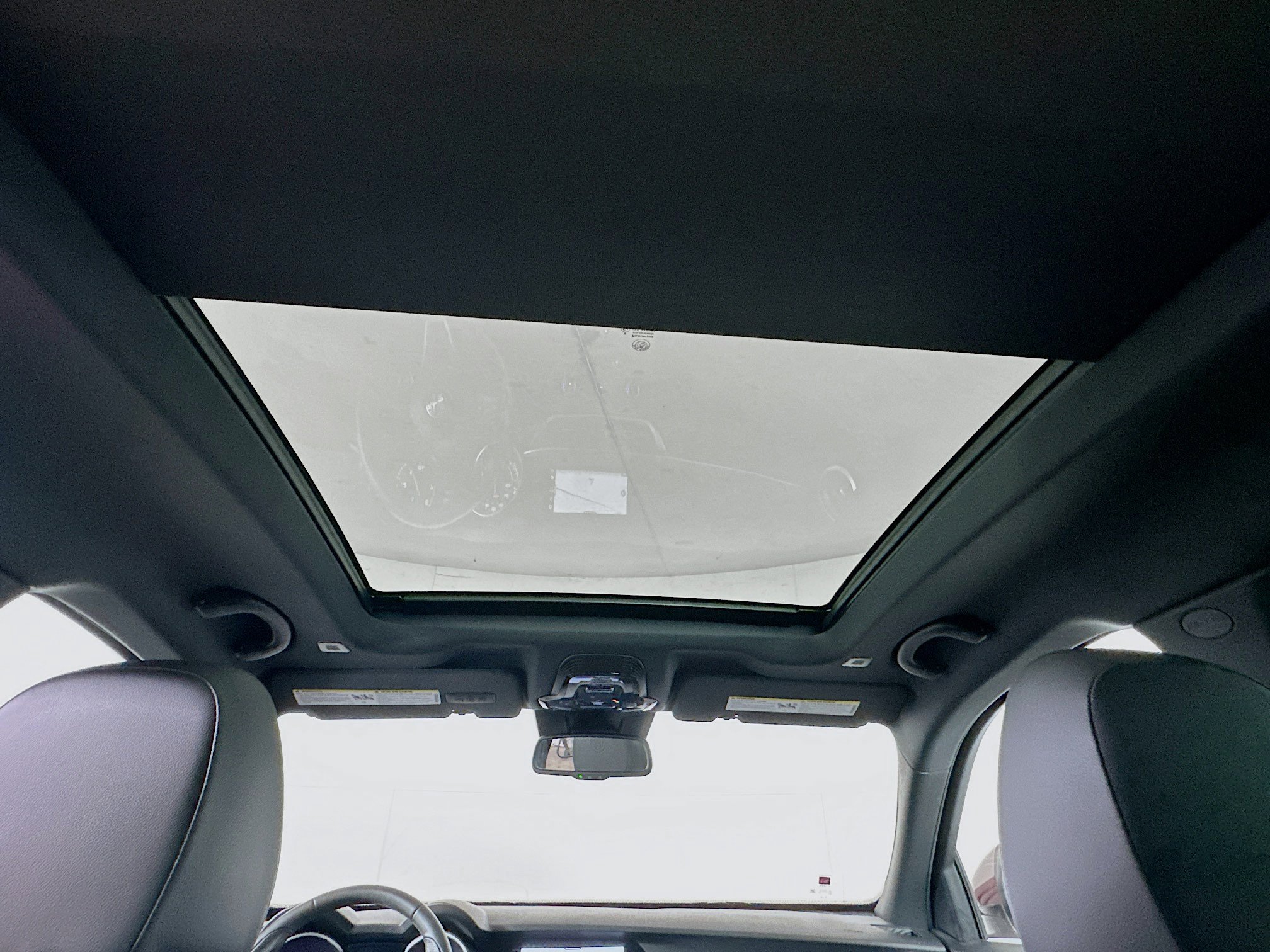 Used 2023 Alfa Romeo Stelvio Ti image 27