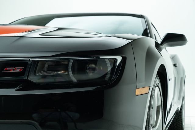 Used 2014 Chevrolet Camaro SS w/ RS Package image 11
