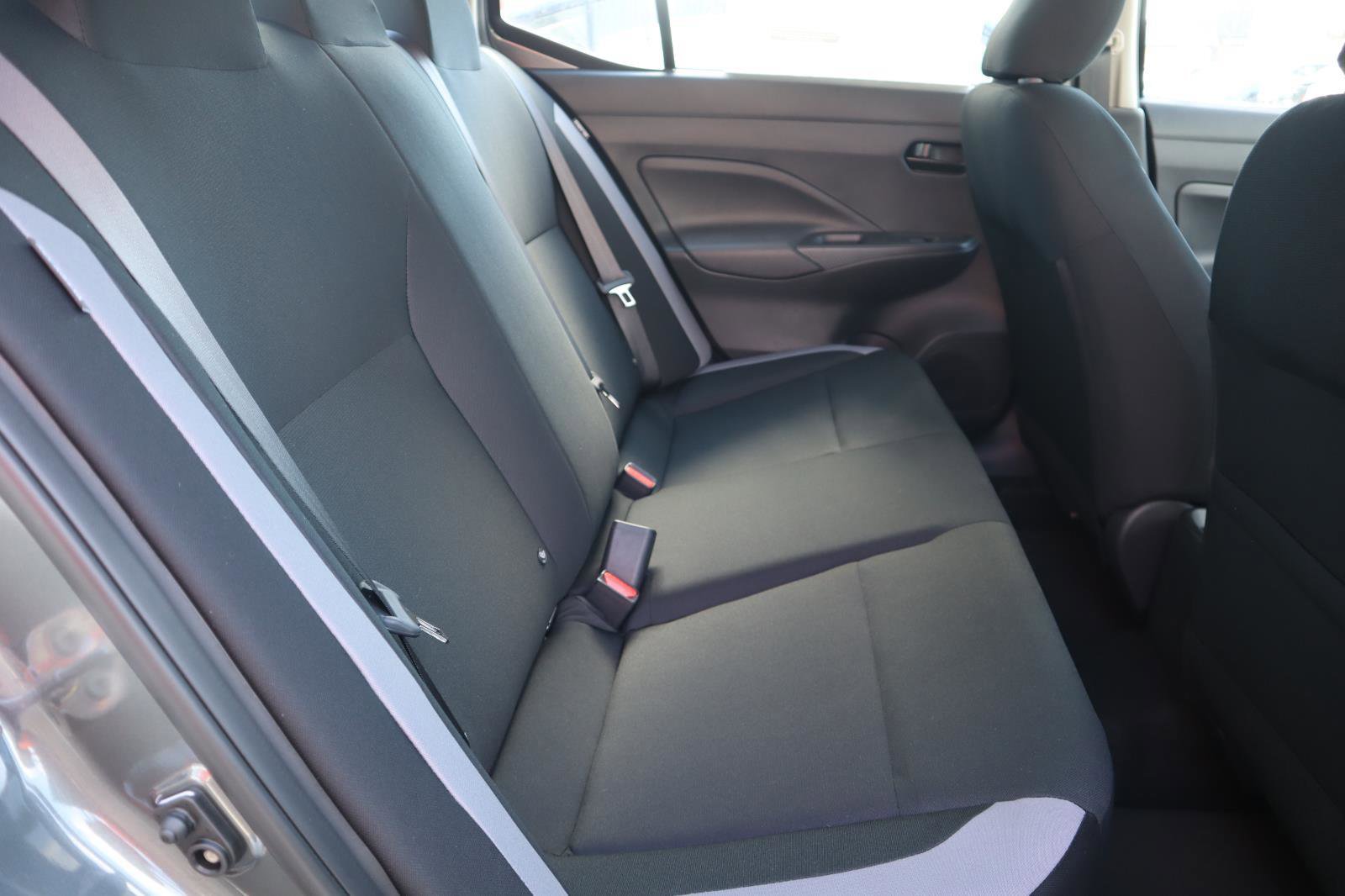 Used 2025 Nissan Versa S w/ Trunk Package image 34