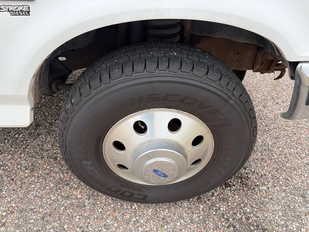 Used 1997 Ford F350 2WD Regular Cab image 17