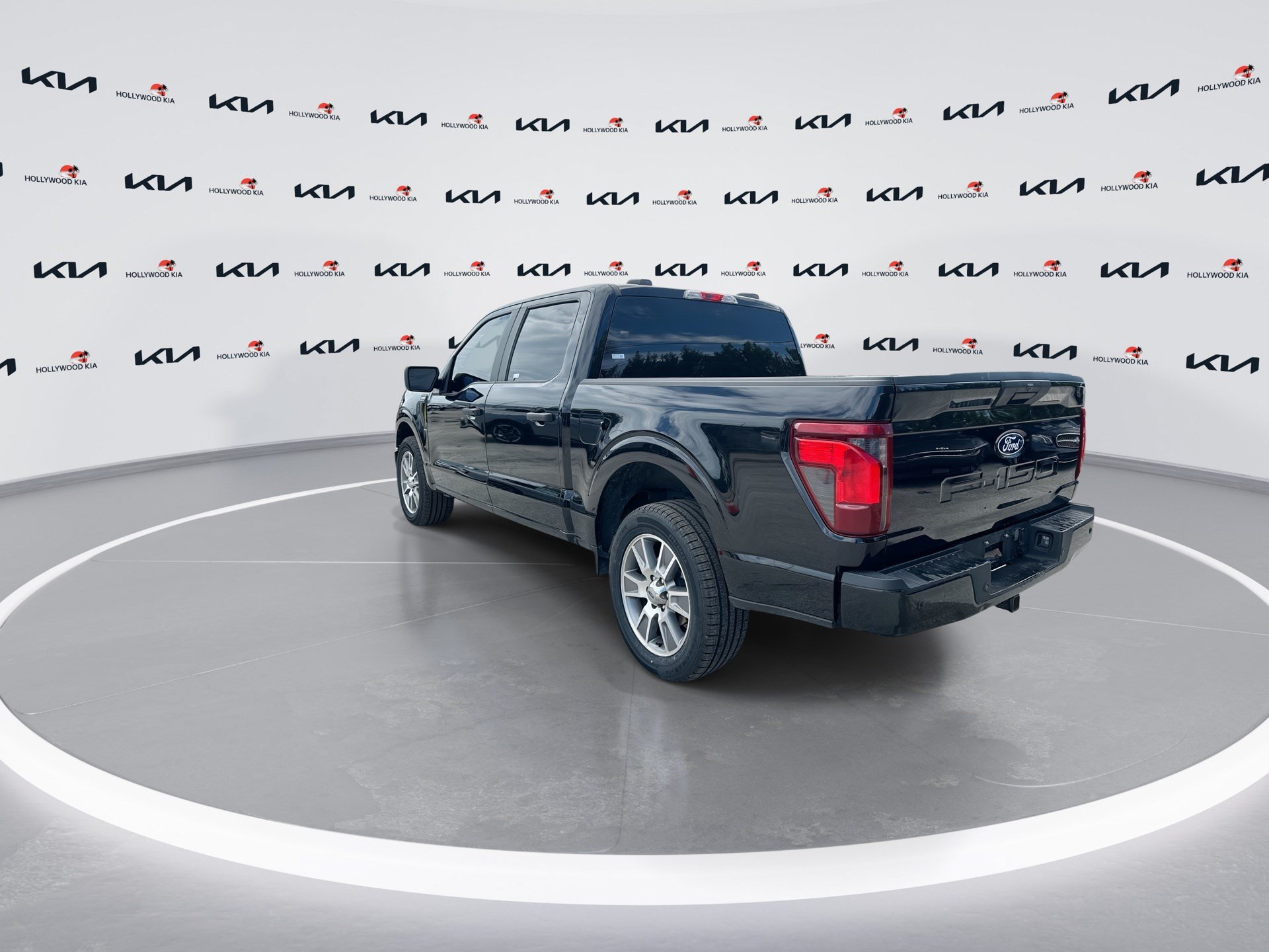Used 2024 Ford F150 STX RWD image 6