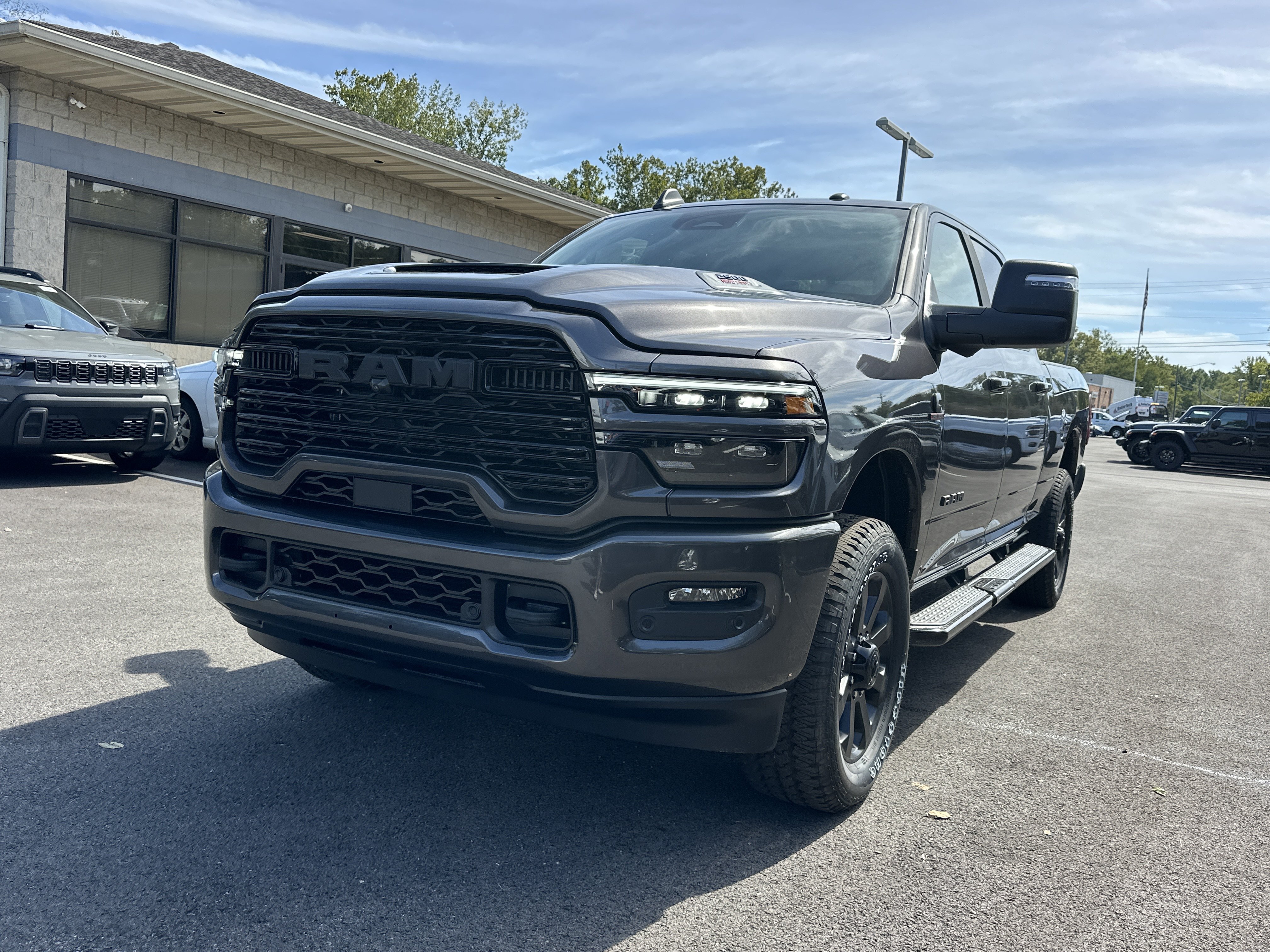 New 2027 RAM 2500 Laramie AWD/4WD image 23